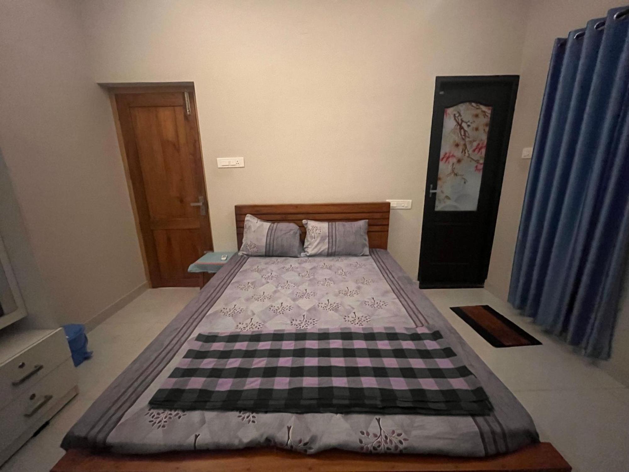 Chaithanya Residency Holiday home Kunnamangalam
