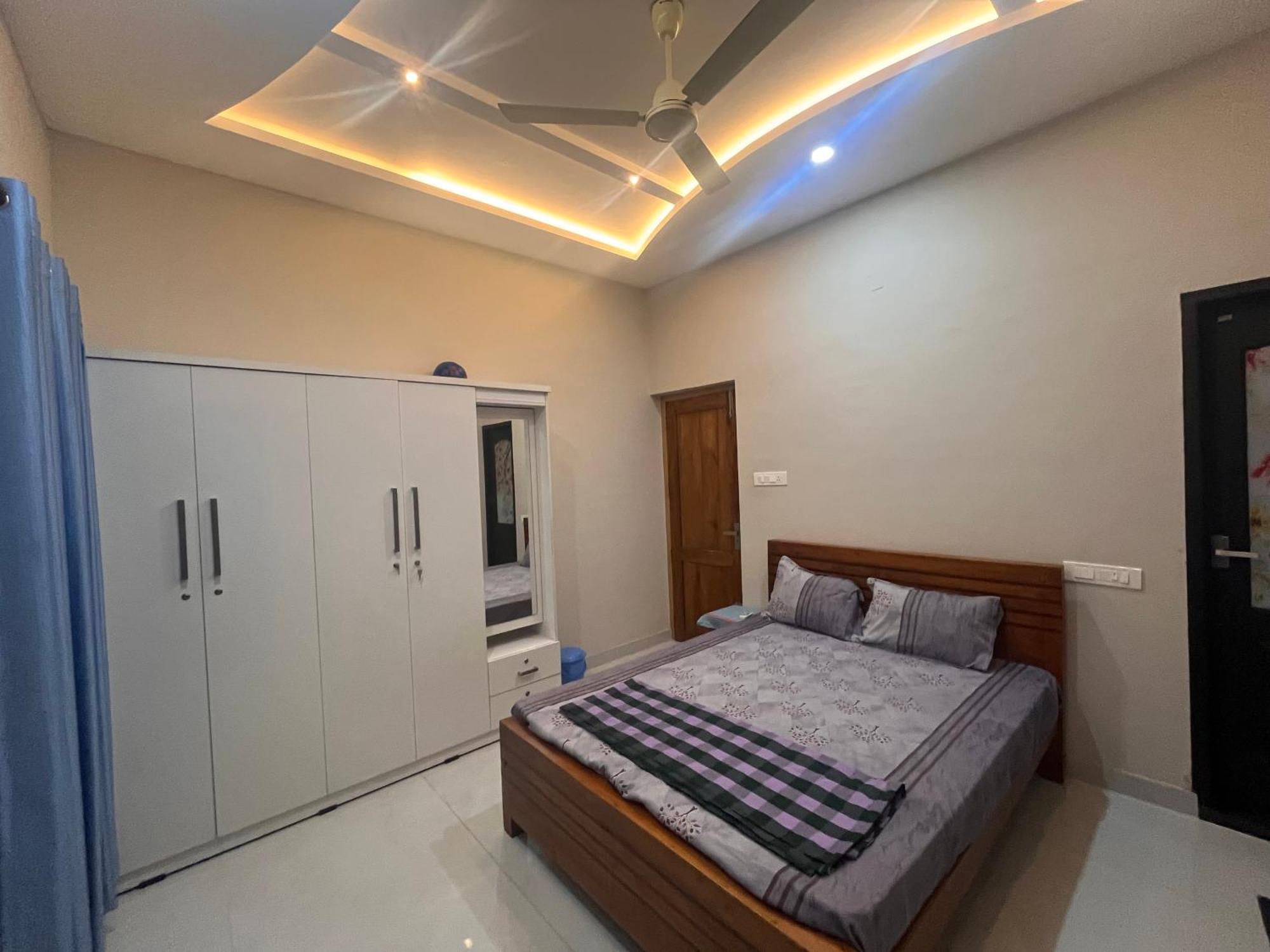 Chaithanya Residency * Kunnamangalam