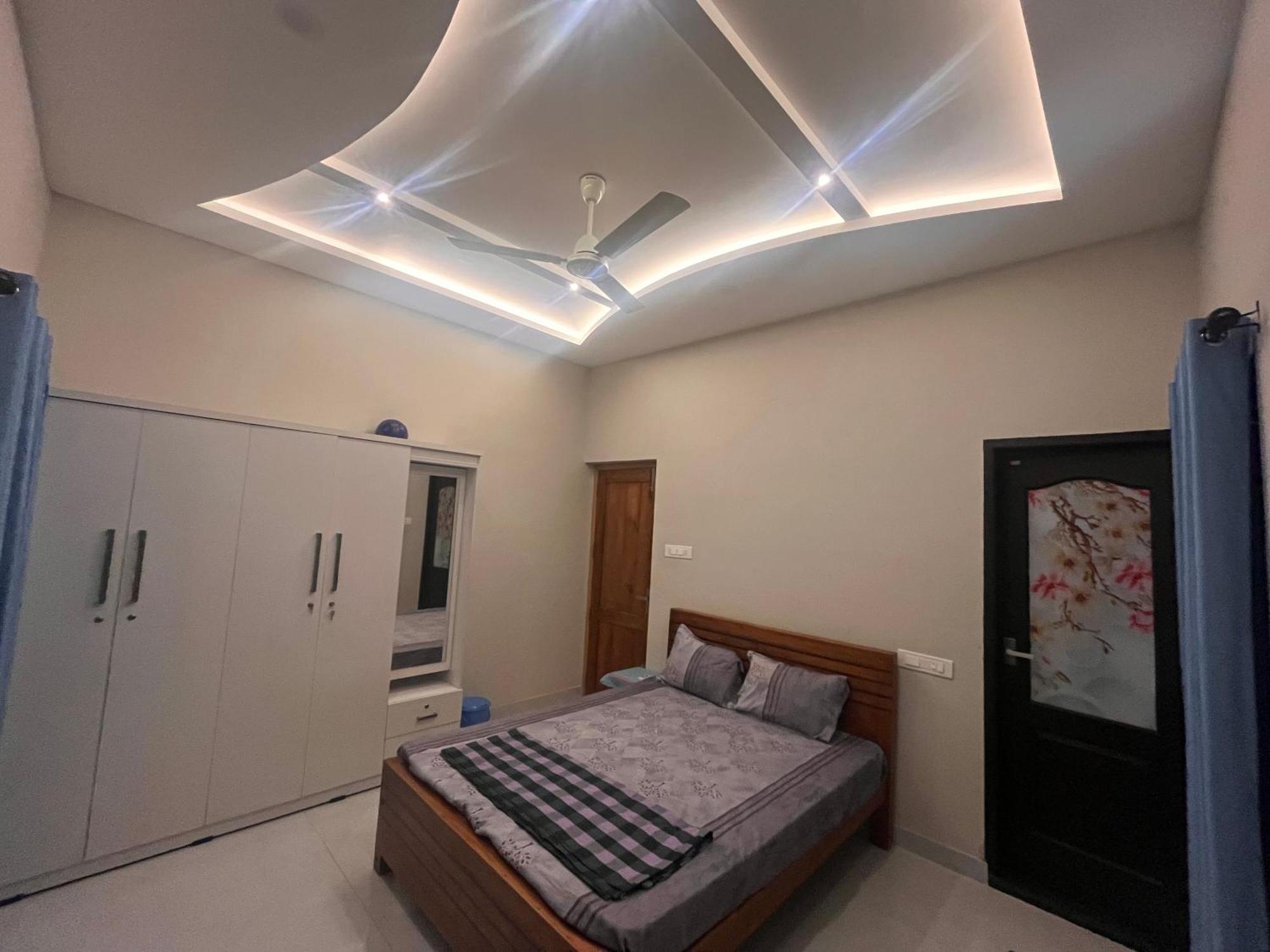 Chaithanya Residency Holiday home Kunnamangalam